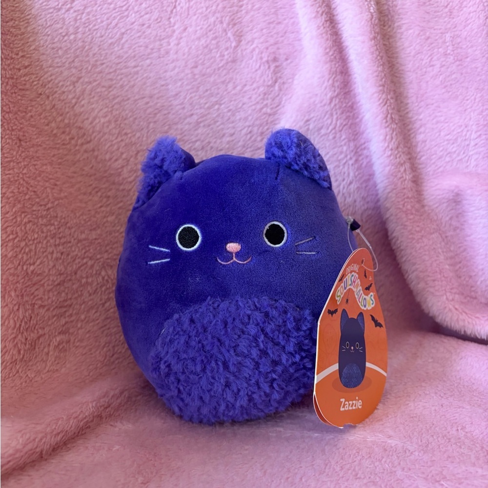 5 inch zazzi Halloween cat squishmallow